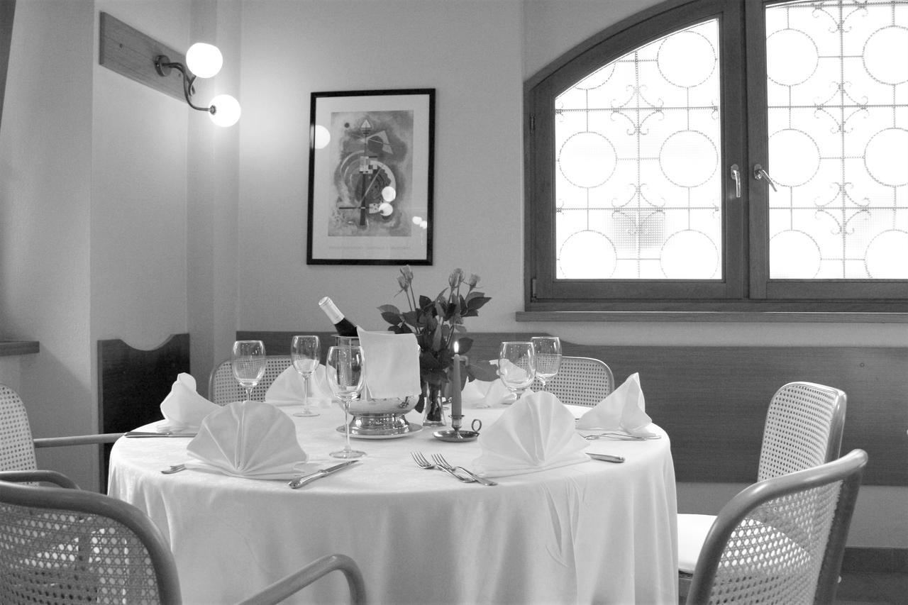 Hotel Centro Torre Pellice Extérieur photo